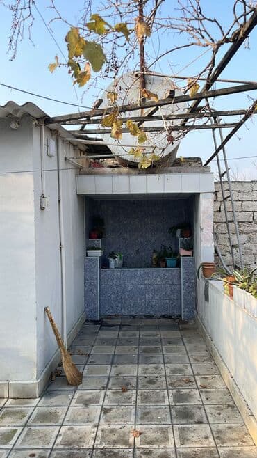 купить дом в ивановке: 5 комнат, 200 м², Средний ремонт — 5