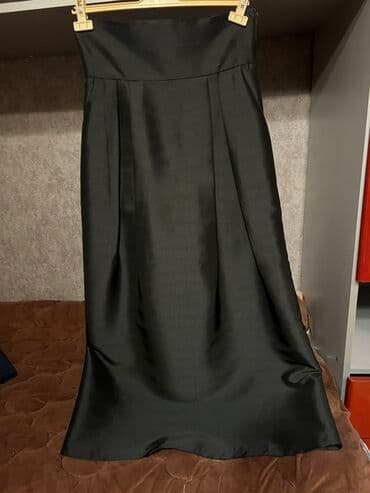 белые плиссированные юбки: Tikilib yenidir m-l bedene uygundur 60 azn tikilib.Qara atlas/quluvar — 1