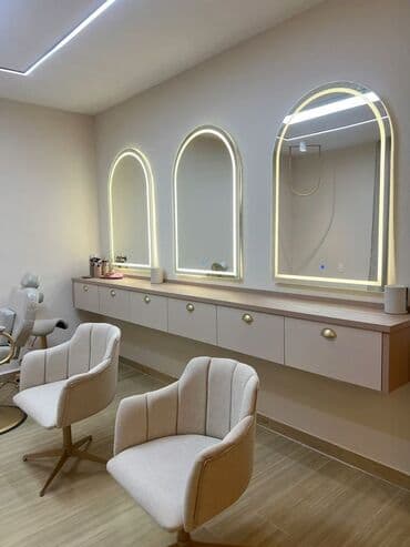 3d saat: Yeni, Güzgülü — 6