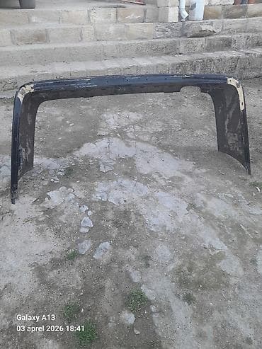 4 fara buferi: Məhsul: Avtomobil arxa bamperi

w202 arxa bufer nikelsiz — 5