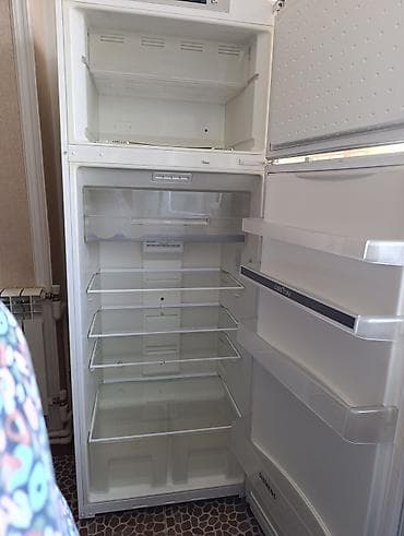 Soyuducular: 2 qapılı Siemens Soyuducu Satılır, rəng - Ağ — 2