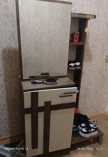 İşlənmiş, 1 qapı, Qəhvəyi, Taxta Ayaqqabı dolabı