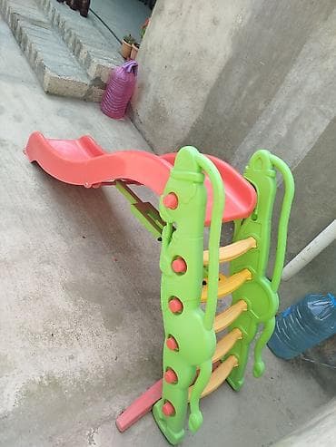 at oyuncaqlari: Uşaq üçün plastik slayd Ünvan Razin - Rəng: qırmızı slayd səthi — 3