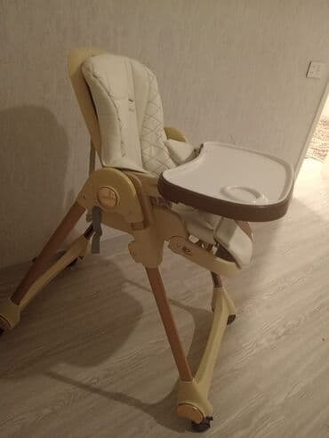 uşaq üçün yemək masasi: El….Uşaq yemək stulu. - Rəng: krem/bez və açıq qəhvəyi tonlar - — 1