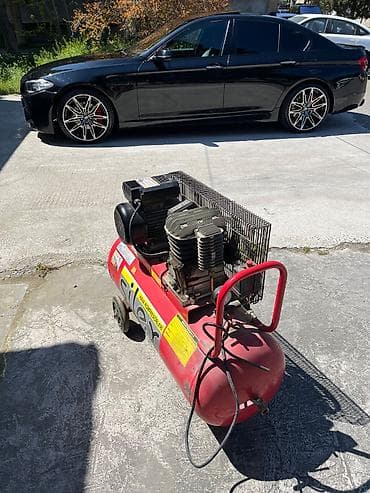 Hava kompressoru Omax Silex 100 L / 10 Bar Həcmi: 100 Litr 10 bar lalafo.az -da Hava kompressoru Omax Silex 100 L / 10 Bar Həcmi: 100 Litr 10 bar