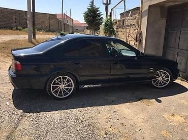 kran satisi: BMW 523: 3 l | 2001 il Sedan — 4
