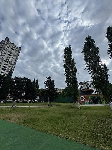 2 otaql: Satılır 2 otaqlı yeni tikili 93 m², Şah İsmayıl Xətai m. Kateqoriya — 2