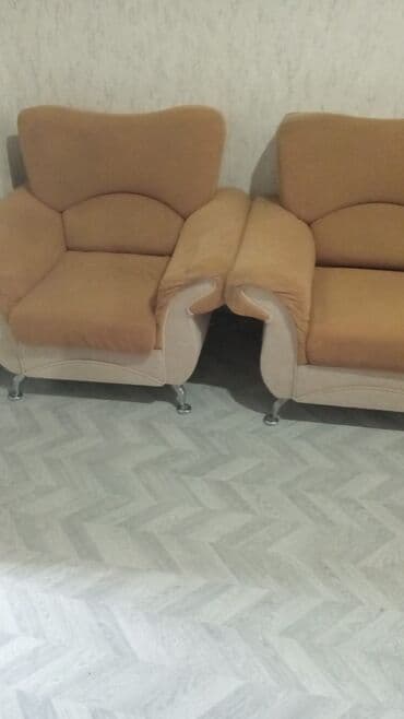 ТВ стенды: Qonaq otağı üçün mebel dəsti - Tərkibi: 1 ədəd üçnəfərlik divan, 2 — 1