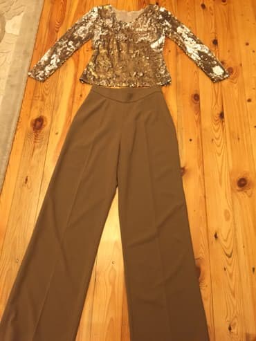 костюмы в баку: Kofta ve klassik salvar dest satilir,1 defe geyilib ela veziyyetdedir — 1