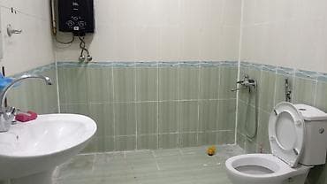 Аренда комнат: Yataqxana tipli kirayə otaq – çoxnəfərlik yerləşmə - Otaqda bir neçə — 8