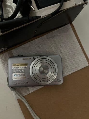 samsung tab 10 1: Carl Zeiss linzalı, 16.2 meqapiksellik sensora malik gümüşü rəngli — 1