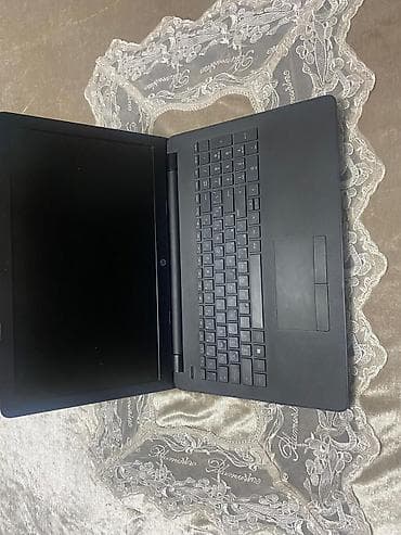 hp laptop 15 da1031nia: İşlənmiş HP 15.6 ", Intel Core i3, 128 GB, Ünvandan götürmə — 1