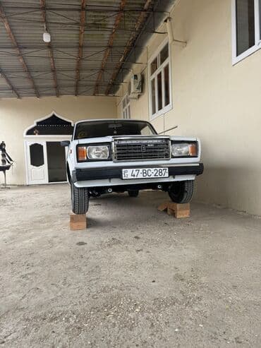 oka satışı: VAZ 2107 sedan – klassik dizayn və sadə mexanika sevənlər üçün — 2