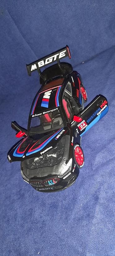 baseyn sekilleri: BMW 1:24 Ölçü Modellər Təzədilər tam qaralı 760li dən başqa hamısı — 4