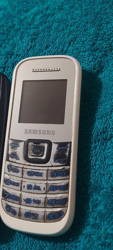 i̇phone 12 pro: Samsung 2 GB, rəng - Ağ, İki sim kartlı — 3