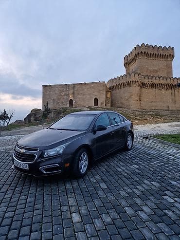 chevrolet volt: Chevrolet Cruze: 1.4 l | 2015 il 238000 km Sedan — 4