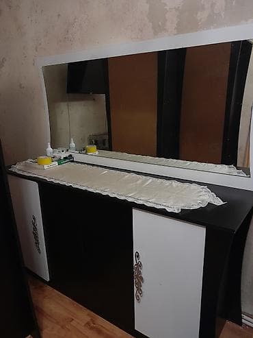 Hec bir problemi yoxdur evde təmirə görə yer yoxdur deye satilir hamsi