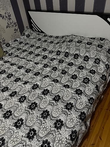 tekli yataq: İkinəfərlik çarpayı — 2