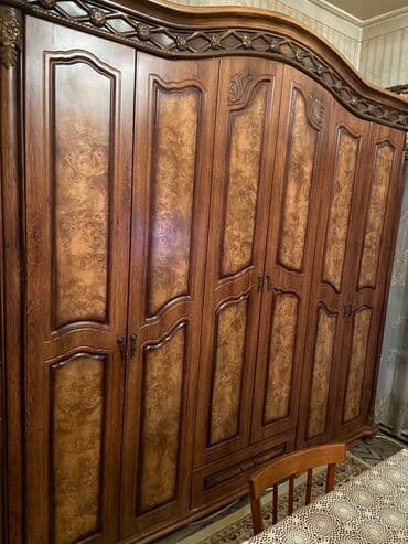 işlənmiş şifanerlər: İşlənmiş, Açılan, 6 qapı Düz dolab, Qarderob, paltar dolabı, Malayziya — 1