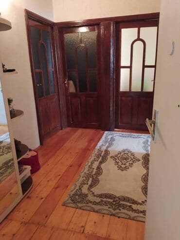 9 ci mikrorayon satilan evler: Bakı, 3 otaqlı, Köhnə tikili, m. Həzi Aslanov, 82 kv. m — 6