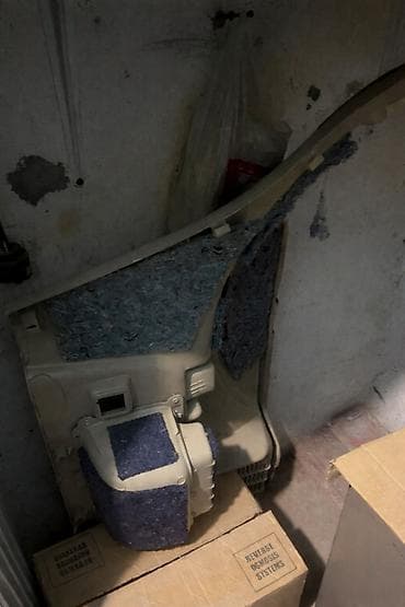 1 cüt Toyota Prado 120 Avtomobilin salonu üçün sağ/sol arxa daxili lalafo.az -da 1 cüt Toyota Prado 120 Avtomobilin salonu üçün sağ/sol arxa daxili