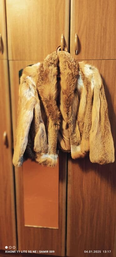 xonca sirniyyat evi vakansiya: Продается шуба : коричневая 250 азн полушубок золотой 150азн — 3