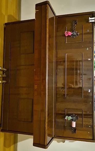 Belarusun şamdamli pianinasi.Uşaqlar üçün asadirilmiş notlar