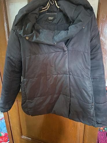 Птицы: Türkiyənin Kapüşonlu gödəkcə L-42,44 razmerə uyğun — 1