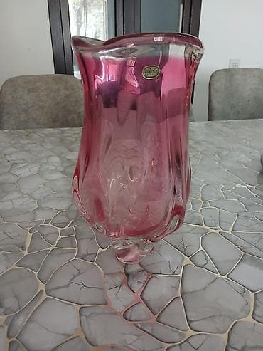 Bir vaza, Bogem şüşəsi