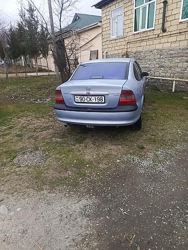 nissan note bufer: Opel Vectra: 1.8 l | 1997 il 415000 km Sedan — 8