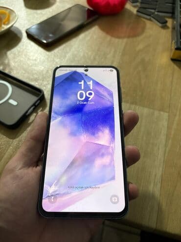 samsung yeni telefonlar 2020: Samsung Galaxy A55, rəng - Qara, İki sim kartlı — 5