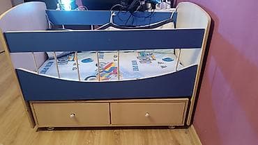 Oğlan və qız üçün, İşlənmiş, Dördbucaq, Beşik, Dəst ilə, Matras ilə, Yellənmə mexanizm ilə