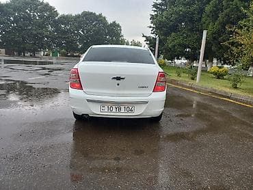 vaz 2107 salon: Chevrolet Cobalt, ağ rəng, sedan kuzov. Texniki xüsusiyyətlər və — 3