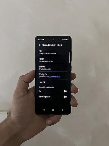 Компьютеры, ноутбуки и планшеты: Samsung Galaxy S20, 128 ГБ, цвет - Черный, Отпечаток пальца — 7