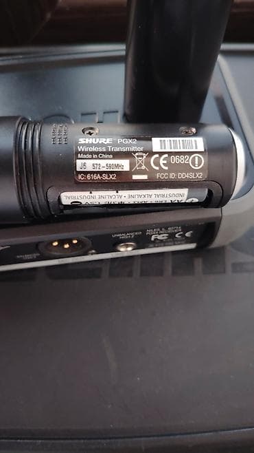 karaoke mikrofon bluetooth: Shure PGX Wireless vokal sistemi - Mikrofon: Shure PGX2 əl tipli — 4