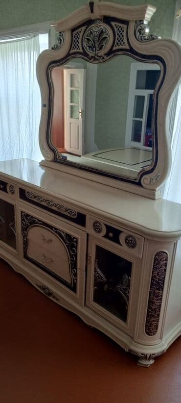 купить круглый стол в баку: İşlənmiş — 3