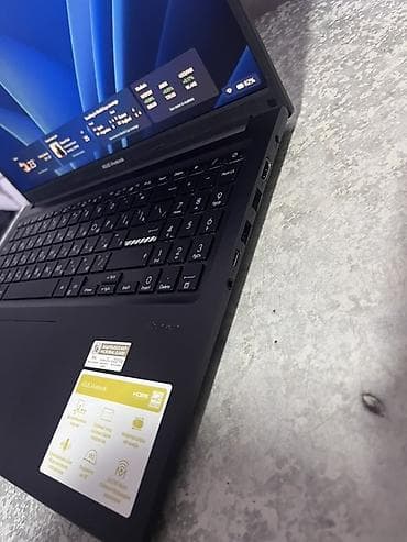 asus i7: Salam.Şəxsi istifadəm üçün rəsmi mağazadan almışam.Bir neçə aydı — 8