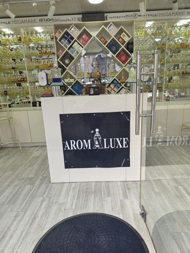 Aromaluxe – niş və dizayner ətirləri • Mağaza konsepti: lüks və niş