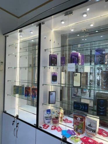 soyuducu temir: Telefon mağazasının içinde 3 vitrin arendiya verilir telefon satışı — 5