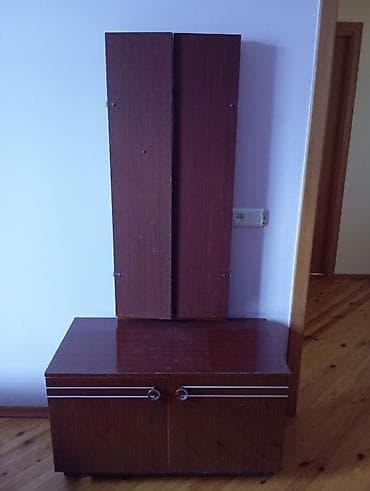 İşlənmiş, Komod — 1