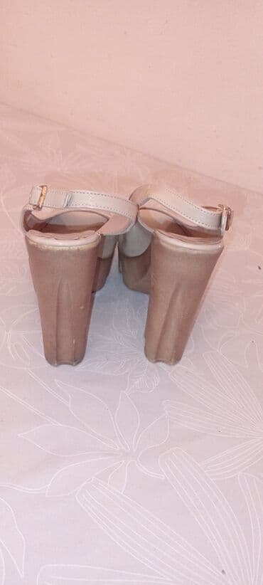 домашние женские тапочки балетки: Туфли, Размер: 36, цвет - Бежевый, Б/у — 2