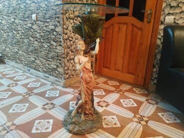 столи для кафе: Журнальный стол, Б/у — 5