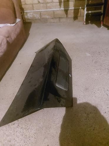 Ehtiyat hissələri: Spoyler, Plastik — 2