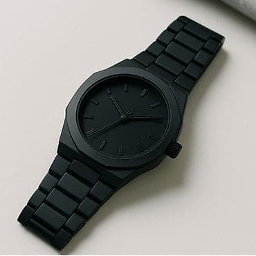 Личные вещи: Minimalist qara qol saatı - Tam mat qara dizayn: siferblat, korpus və — 1