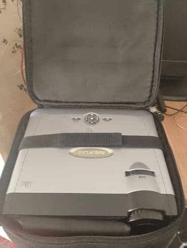 mini pc: Portativ Proyektor — 1