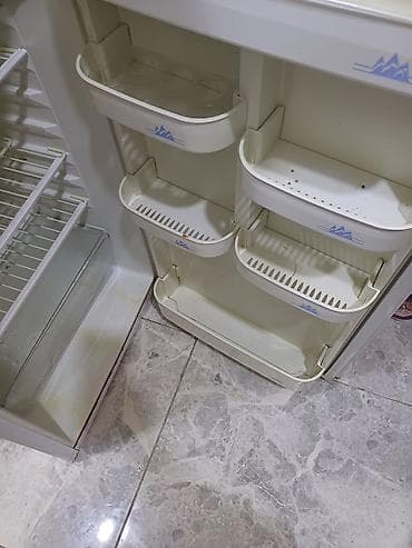 2 qapılı Beko Soyuducu Satılır, rəng - Ağ