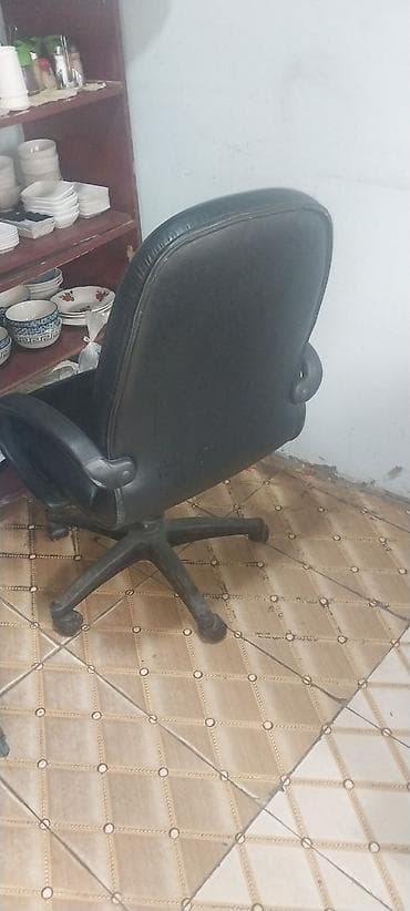 Moyka avadanlığı: Kireslo.qiymeti 60 manat — 2