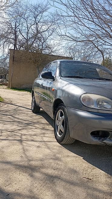 e60 fara: Daewoo Lanos: 1.5 l | 2009 il Sedan — 2