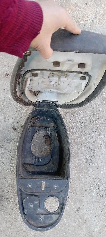 128 style e60: Moped/skuter üçün plastik ön başlıq və oturacaq - Komplekt: ön — 5