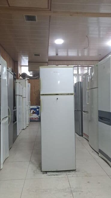 Soyuducular: İşlənmiş 2 qapılı Soyuducu Satılır